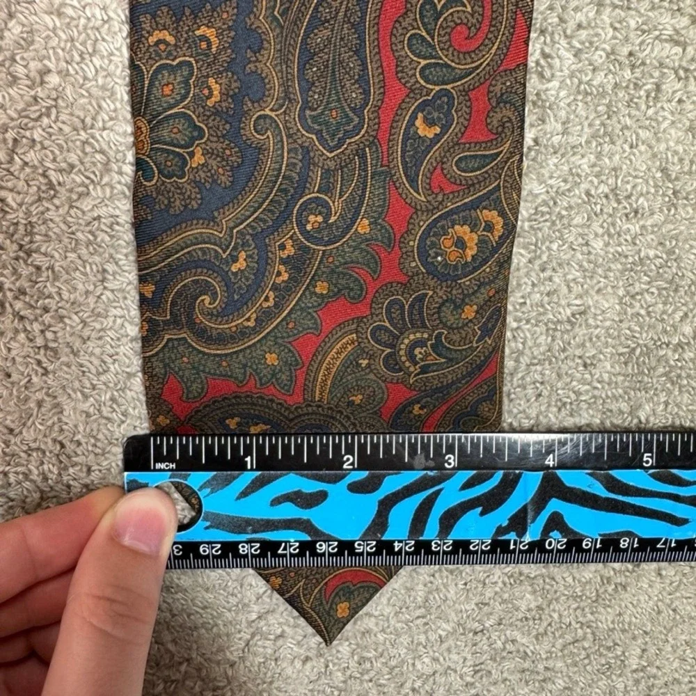 Coach Mens Silk Tie Red Navy Gold Paisley Made in Italy 100% Italian Silk